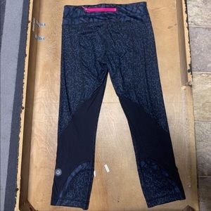 NWOT 7/8 length lululemon leggings